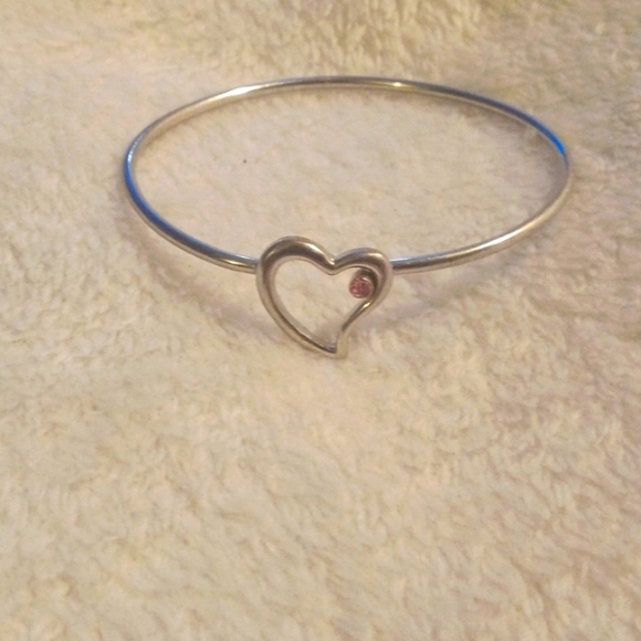 Silver Heart Bracelet - Picture 1 of 2